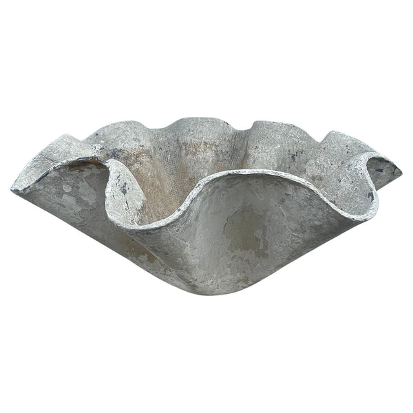 Pair of Willy Guhl Biomorphic Concrete Planters for Eternit. Switzerland, 1960's