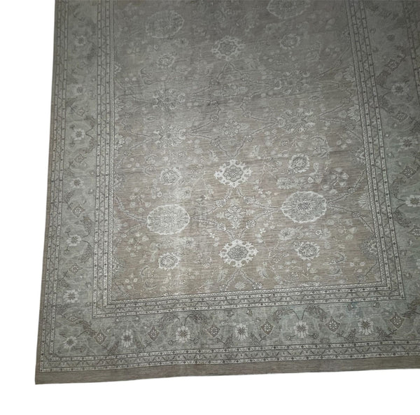 Pakistani Persian‑Style Sultanabad (Ziegler) Rug Hand‑Knotted Wool. Late 20th C.