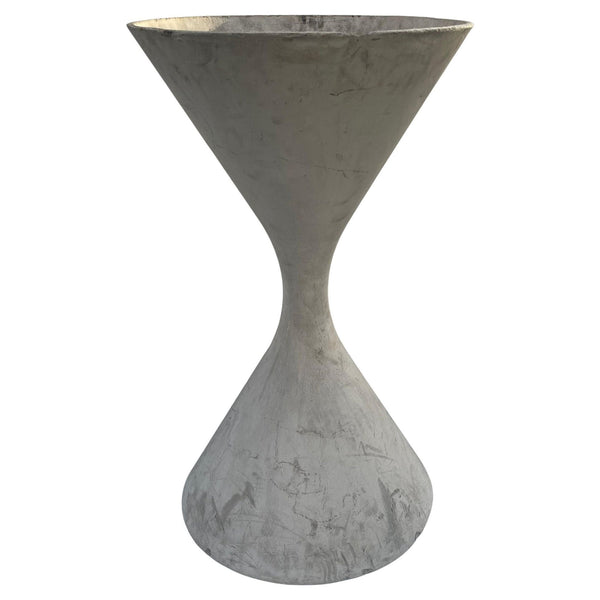 Pair of Willy Guhl for Eternit ‘Diablo’ Concrete Spindle Planters, Circa 1968.