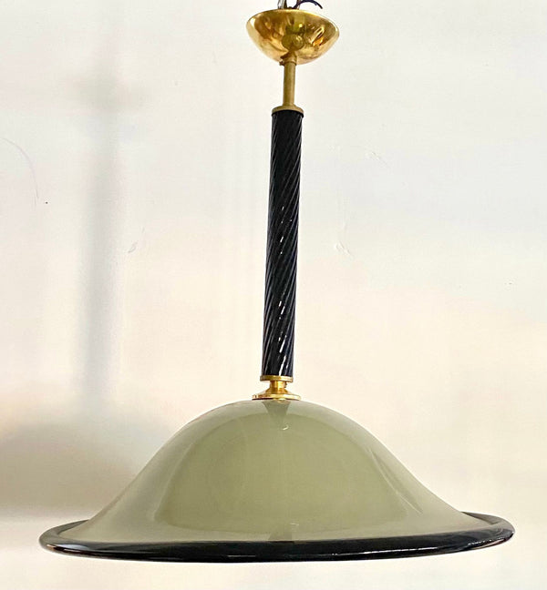 Set of Three "Sombrero" Murano Glass Chandeliers by Barovier e Toso, Italy 1970s