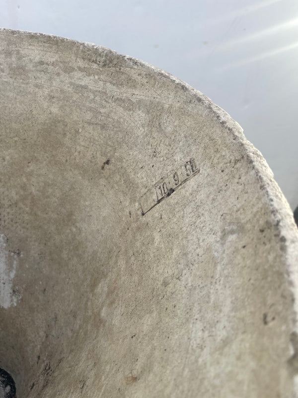 Pair of Willy Guhl for Eternit ‘Diablo’ Concrete Spindle Planters, Circa 1968.