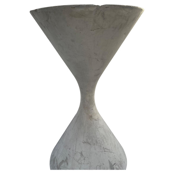 Pair of Willy Guhl for Eternit ‘Diablo’ Concrete Spindle Planters, Circa 1968.