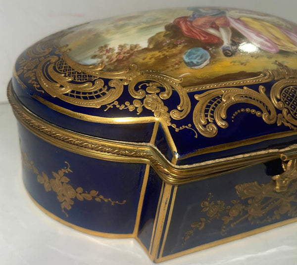 19th Century French Sèvres Porcelain Box
