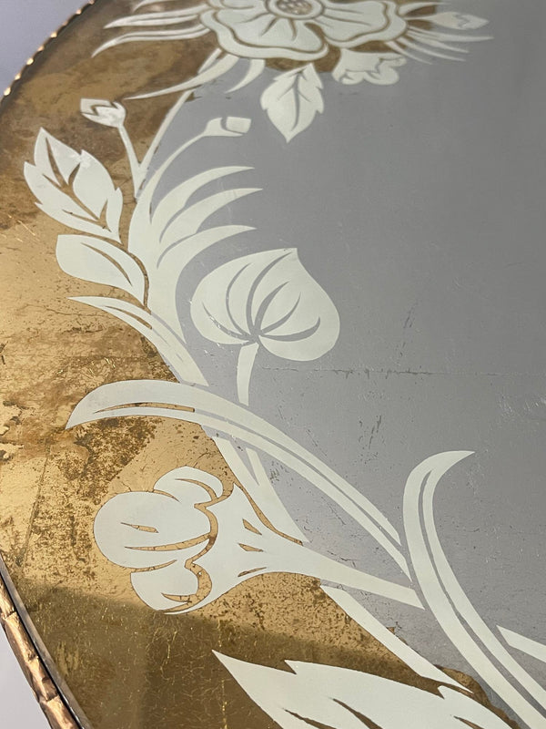 Pair of 20th Century Italian Giltwood and Églomisé Pedestal Tables