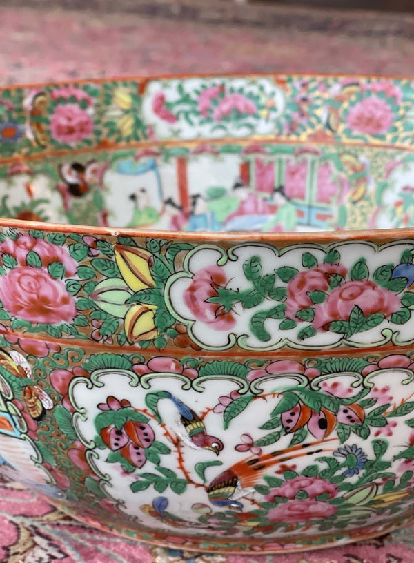 Large Late 19th Century Rose Medallion Chinese Export Bowl