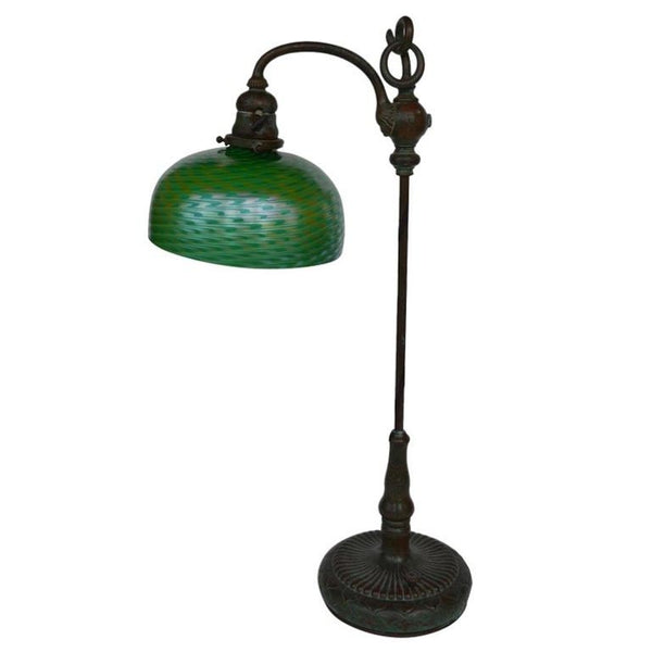 Early 20th Century Tiffany Studios & Co Table Lamp. New York.