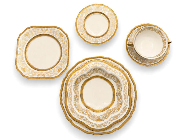 Black Knight Hohenberg Bavaria “Eldorado” 72-Piece Porcelain Service for 12