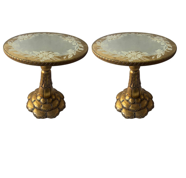 Pair of 20th Century Italian Giltwood and Églomisé Pedestal Tables