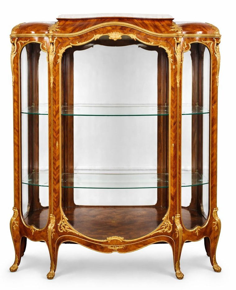 French Louis XV-Style Vitrine Signed F. Linke, Early 20th Century