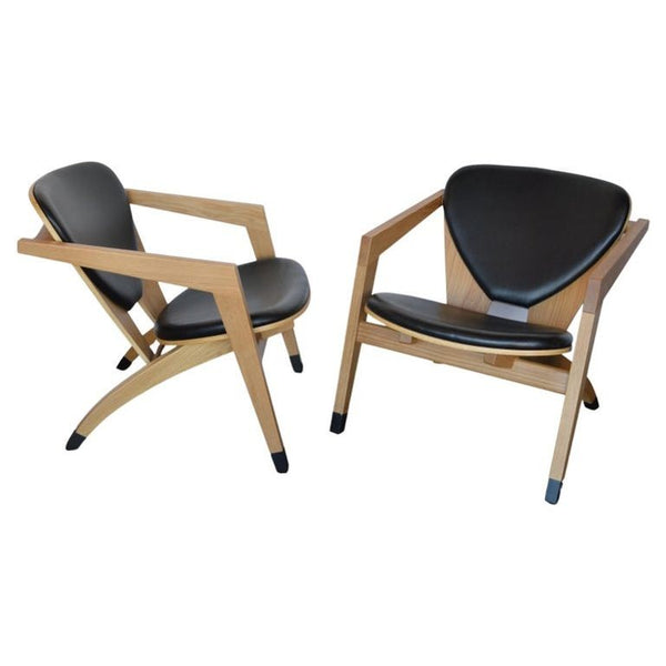 Pair Lounge Chairs in the Style of Hans Wegner “Butterfly Model 460” for Getama