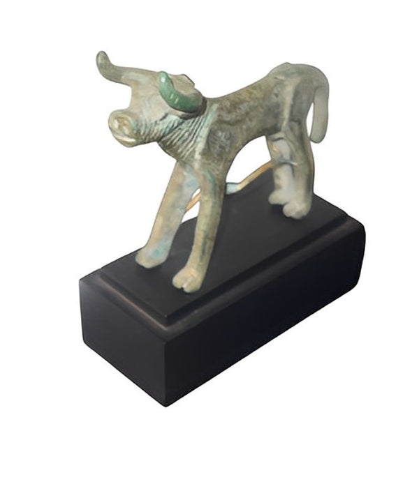 Miniature Greek Archaic Bronze Bull (Published) – Greece, ca. 7th Century BCE