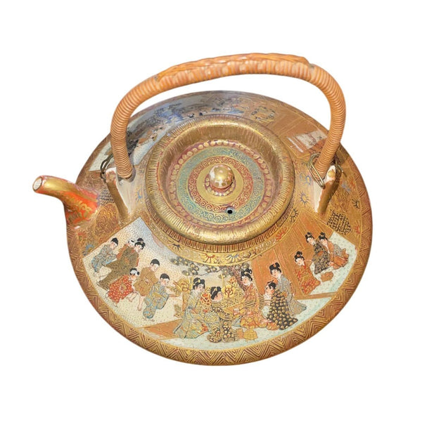 Meiji Period Japanese Satsuma Porcelain Tea Set, 19th Century.