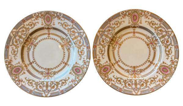 Set of Twelve Royal Worcester England Gilt Dinner Plates for R.H. Macy. New York
