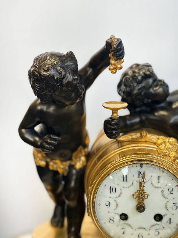 French Early 20th Century Ormolu & Marble Cherub Mantel Clock