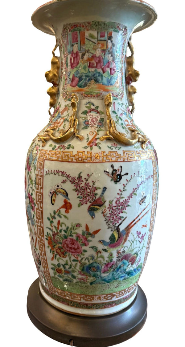 Pair of Late 19th Century Chinese Canton Rose Medallion Lamps