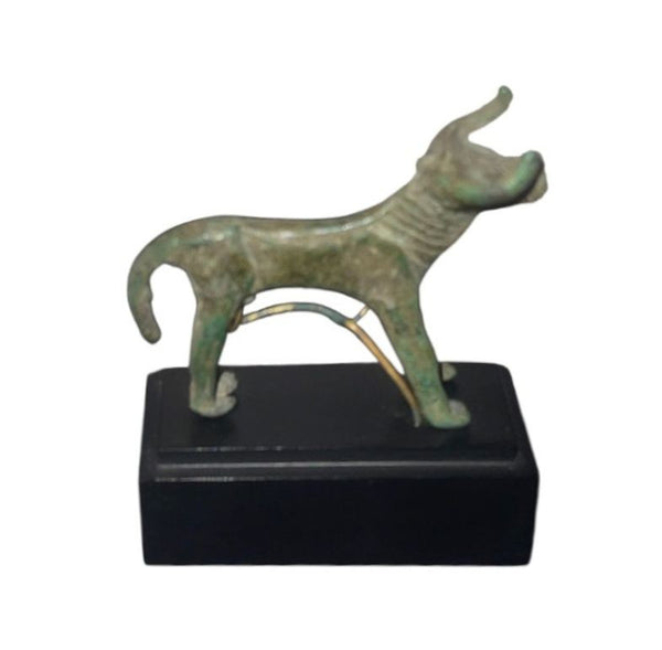 Miniature Greek Archaic Bronze Bull (Published) – Greece, ca. 7th Century BCE