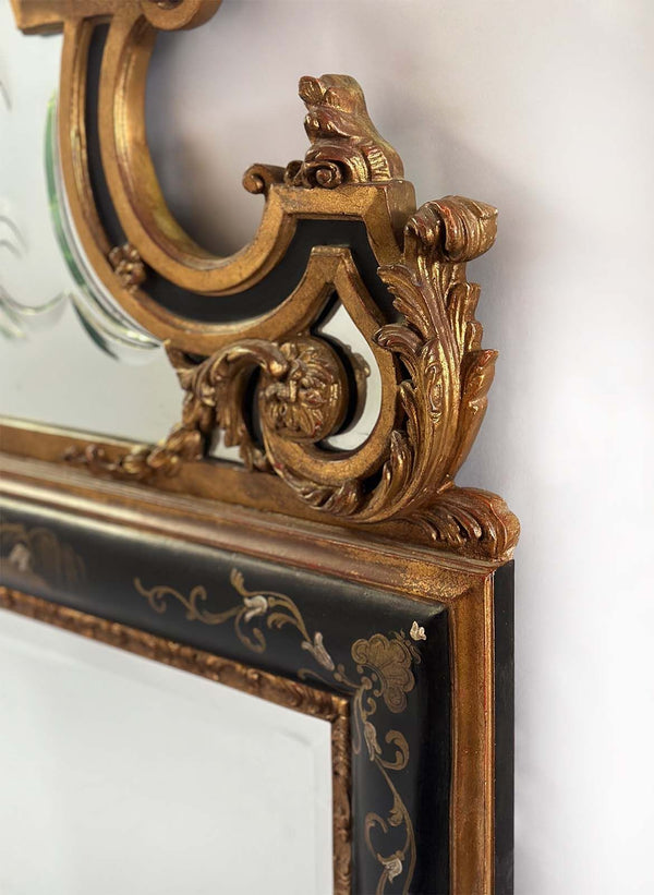 Early 20th Century Giltwood & Ebonized Chinoiserie Mirror