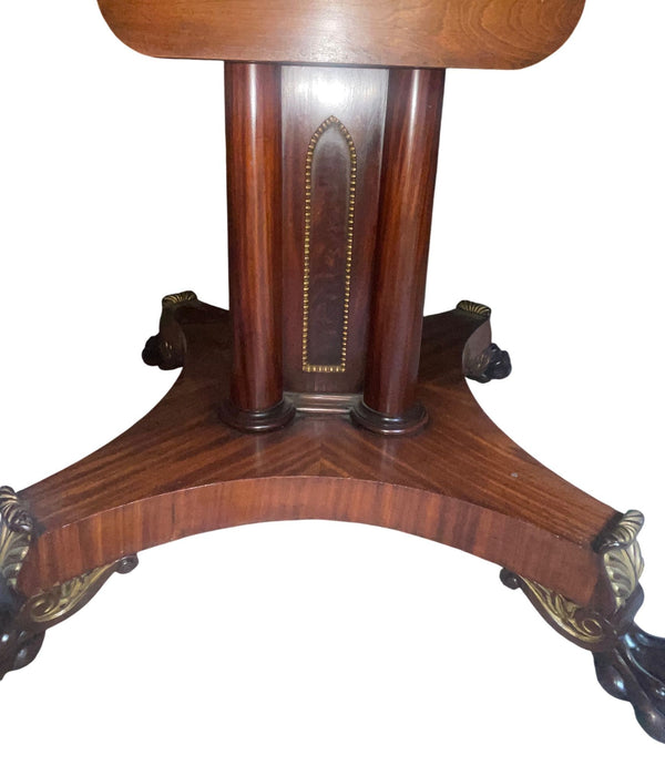 Late 19th Century English Flame Mahogany Pedestal Dining Table