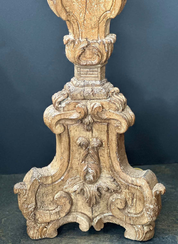 18th Century Italian Hand-Carved Floor Lamp