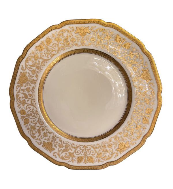 Black Knight Hohenberg Bavaria “Eldorado” 72-Piece Porcelain Service for 12