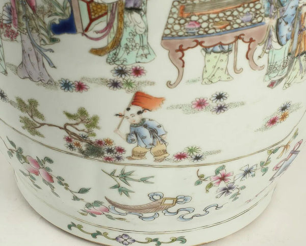 Early 20th-Century Chinese Qianlong-Style Porcelain Vase with Square Seal Mark