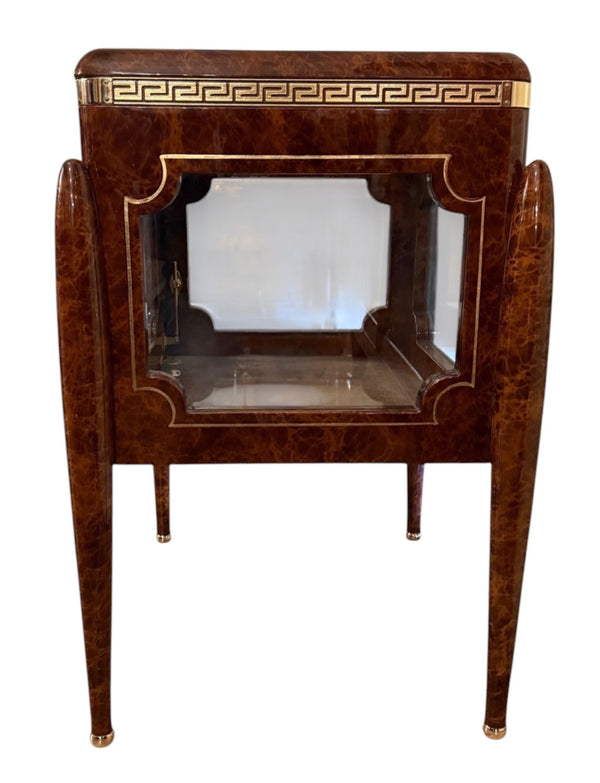 Versace Style Burl & Brass Greek Key Display Curio Vitrine. Italy, 20th Century.