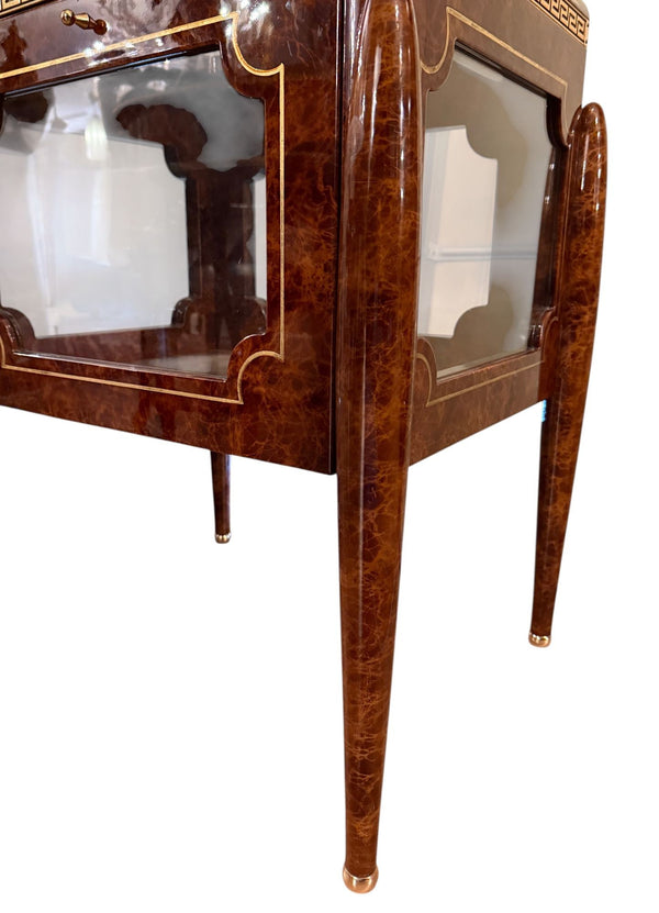 Versace Style Burl & Brass Greek Key Display Curio Vitrine. Italy, 20th Century.