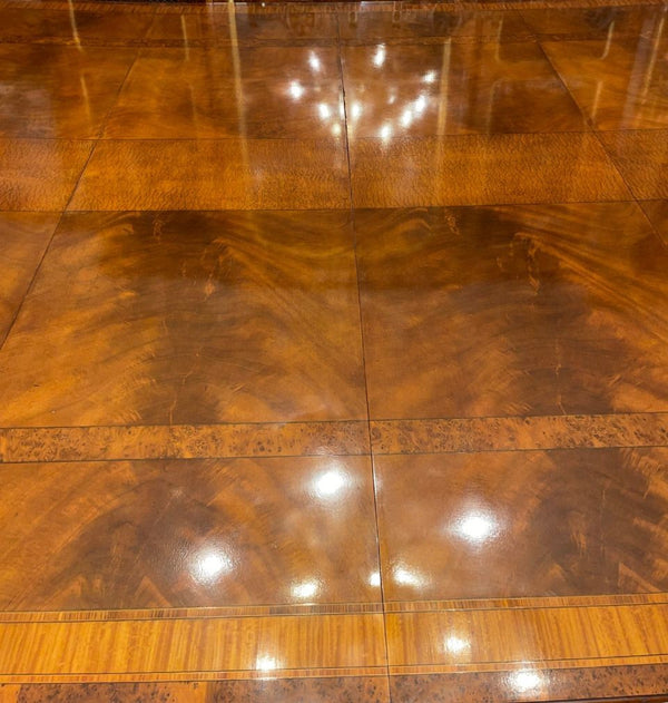 English Regency Mahogany & Satinwood Extendable Dining Table. 1960's.