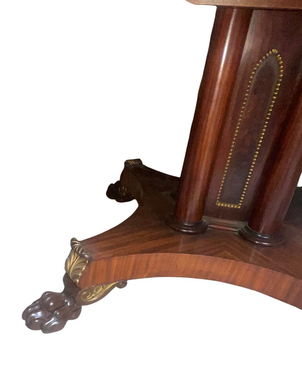 Late 19th Century English Flame Mahogany Pedestal Dining Table