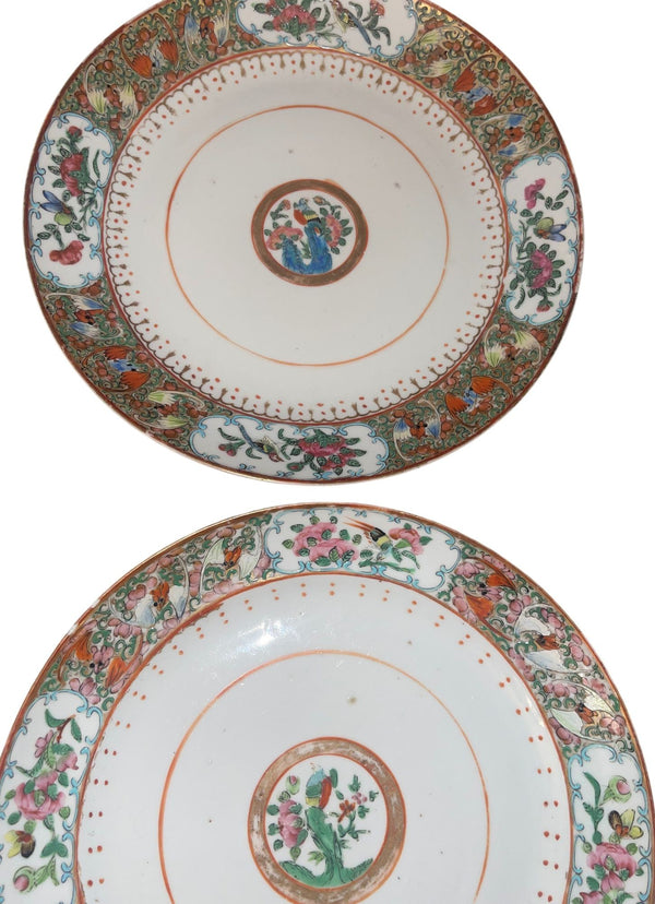 Mid-19th Century Set of Seven Chinese Export Rose Mandarin Porcelain Plates