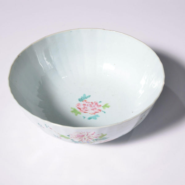 Chinese Export Fluted Porcelain Bowl