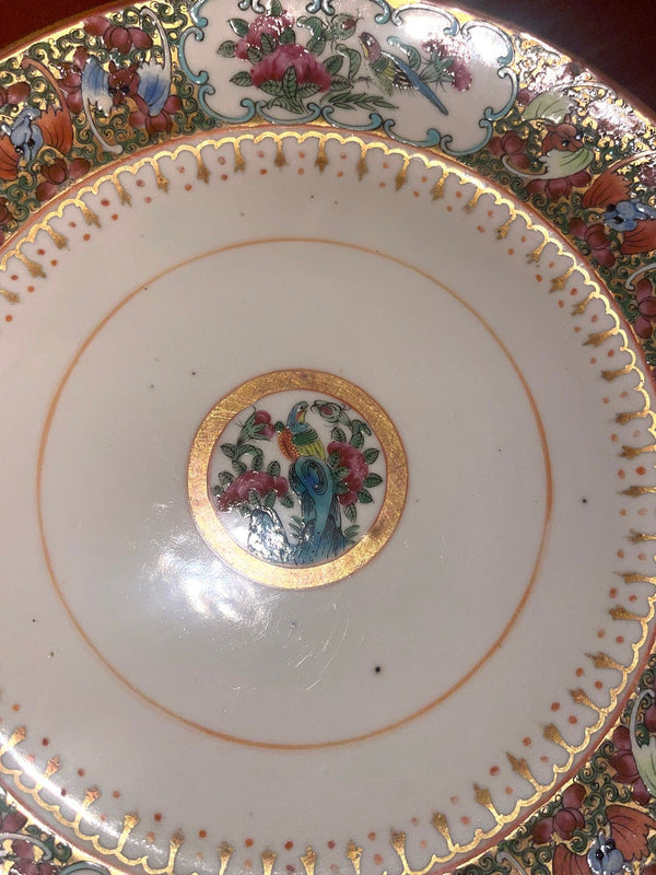 Mid-19th Century Set of Seven Chinese Export Rose Mandarin Porcelain Plates