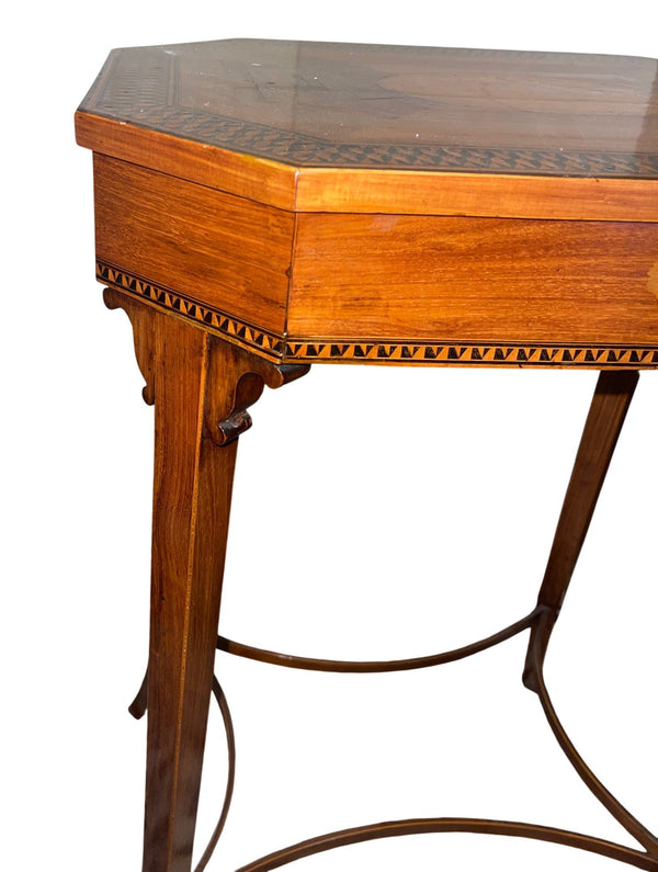19th Century Italian Marquetry Occasional Table with Lift Top