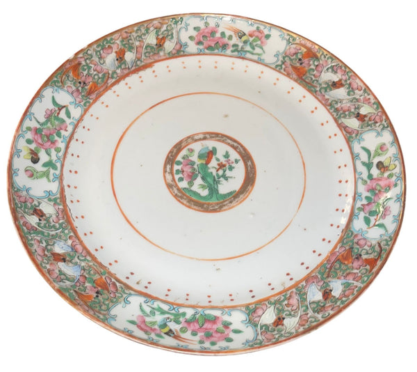 Mid-19th Century Set of Seven Chinese Export Rose Mandarin Porcelain Plates