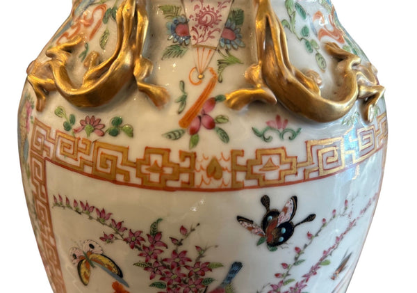 Pair of Late 19th Century Chinese Canton Rose Medallion Lamps