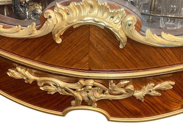 Spectacular Early 20th Century French Louis XV Style Vitrine Signed by F. Linke