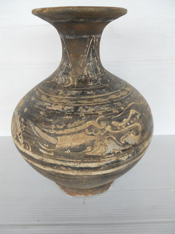 Han Dynasty Set of Urn and Vase