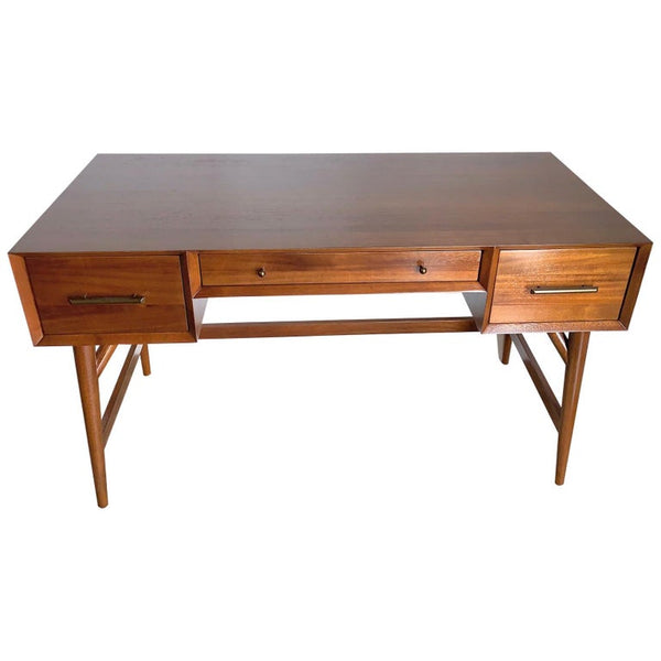 Mid-20th Century American Walnut Desk in the Style of Paul Frankl