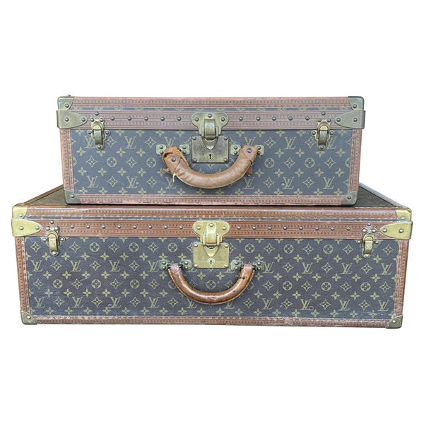 Louis Vuitton Vintage Trunks  Louis vuitton luggage, Louis vuitton trunk,  Vintage louis vuitton