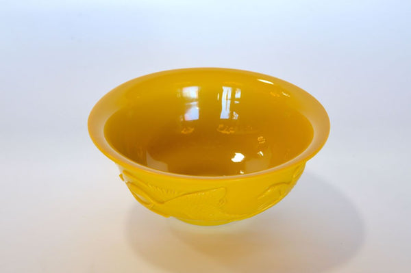 Late 19th Century Chinese Yellow Pekin Glass Bowl