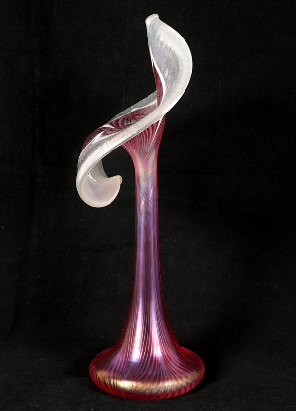 Iridescent Pulled Feather Jack in the Pulpit Vase / Signed by Stuart Abelman 1999